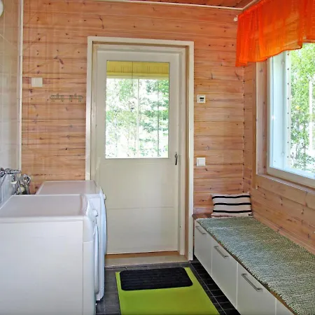 Chalet Chalet Karkinniemi - Fij117
